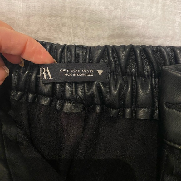 Zara leather pants - Picture 3 of 5